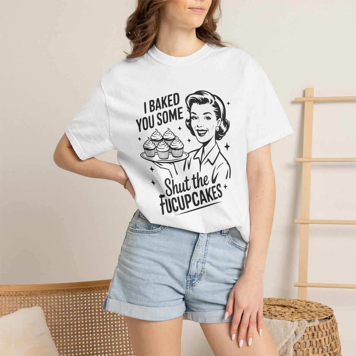Humorous Graphic T-shirt Retro Style