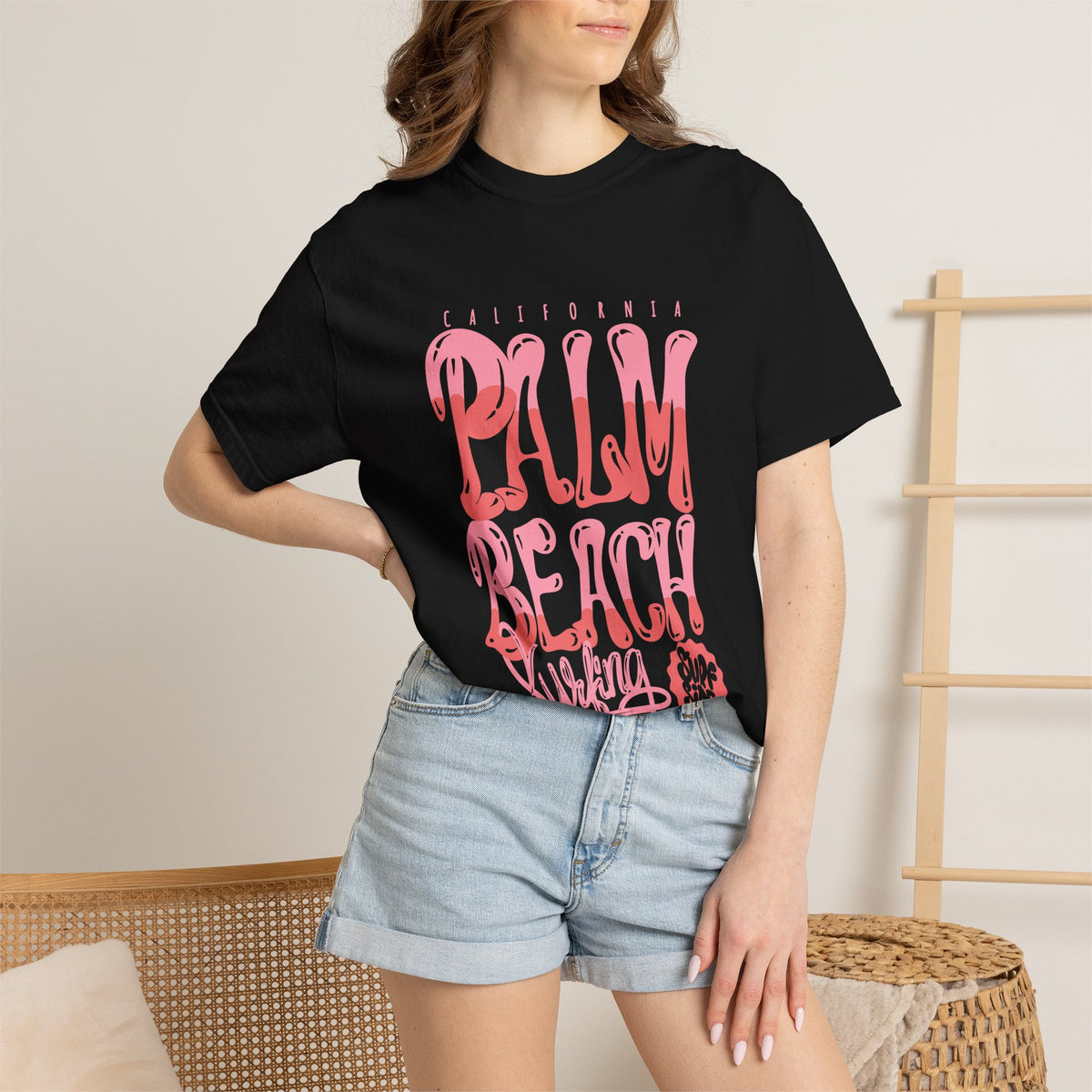 Retro Summer Surfing Graphic T-Shirt