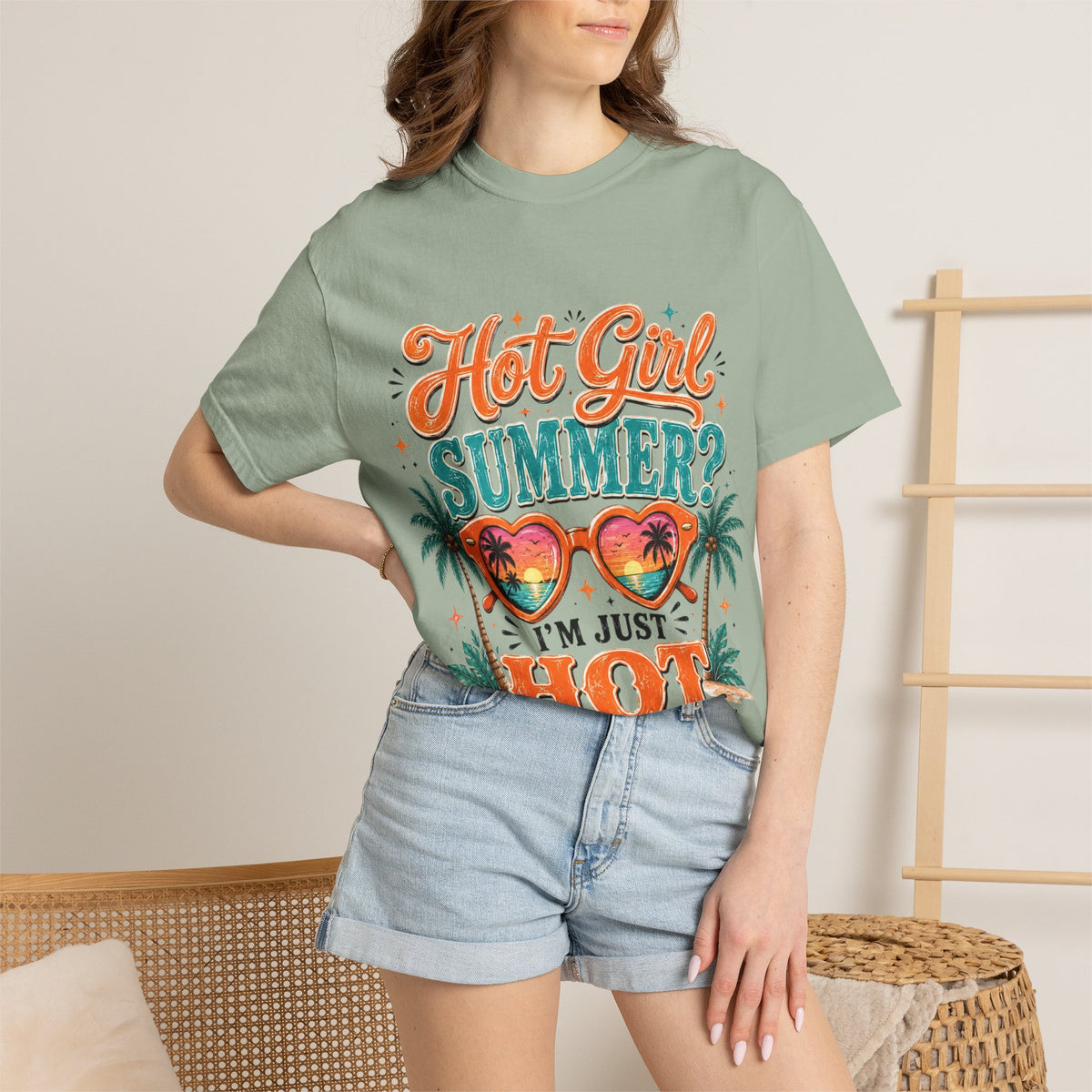 Bright Summer Graphic T-shirt Gift